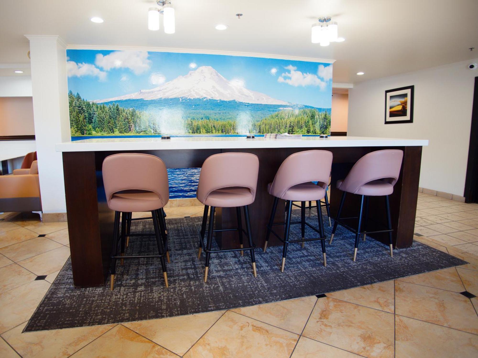 Ramada By Wyndham Coeur D'Alene Hotel Kültér fotó