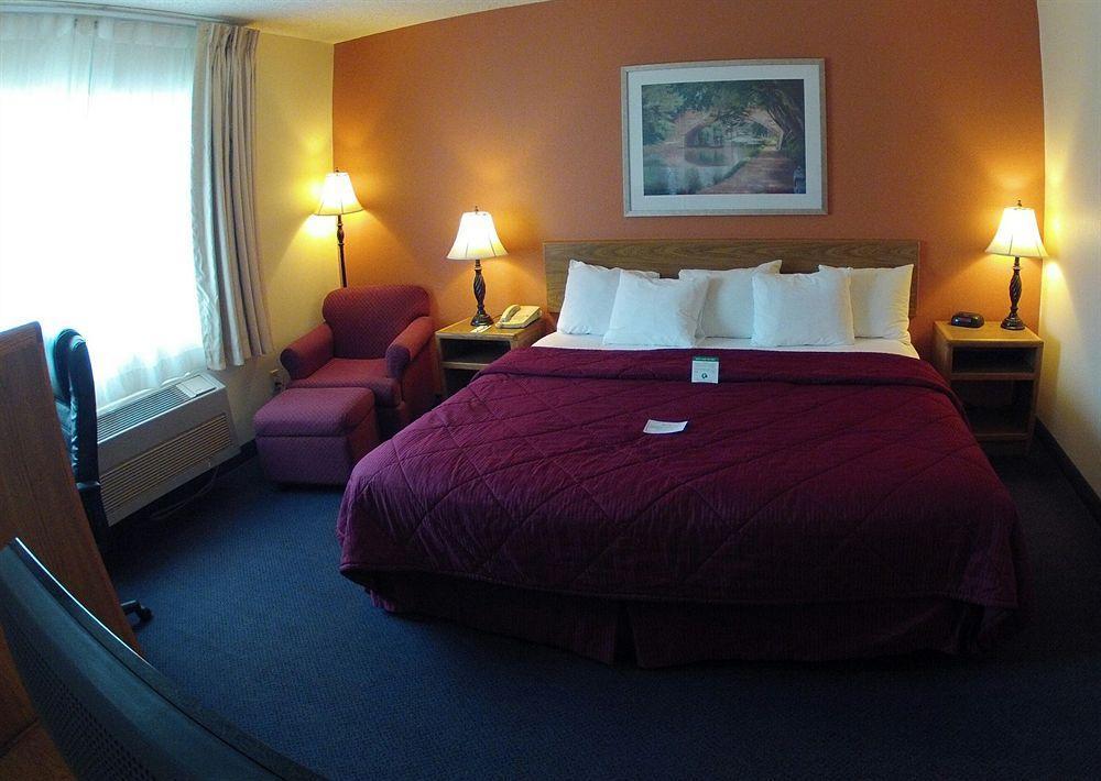 Ramada By Wyndham Coeur D'Alene Hotel Kültér fotó